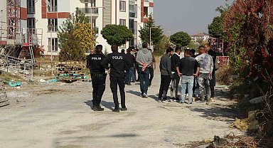 Malatya'da hasarlı binada el bombası ile çok sayıda mermi bulundu