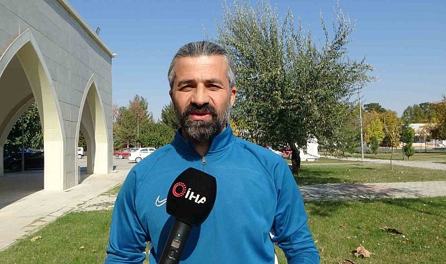 Malatya'da kayısı fidanı dikiminde ve şekil budamasında yapılan hatalara dikkat çekildi