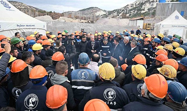 Mansur Yavaş'tan grevdeki maden işçilerine destek ziyareti