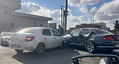 Mardin'de maddi hasarlı kaza