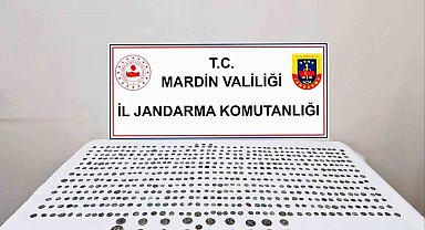 Mardin'de Roma ve Bizans dönemine ait 597 sikke ele geçirildi