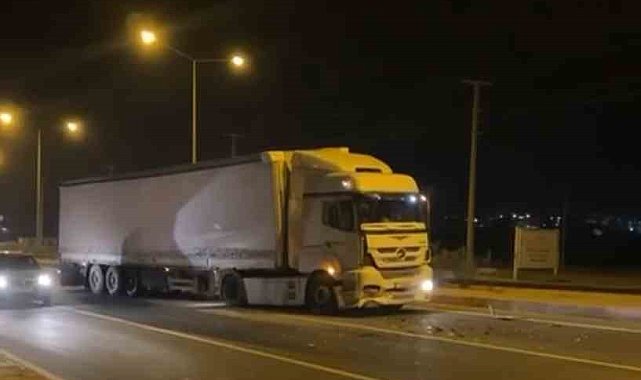 Mardin'de tır ile minibüse çarpıştı: 1 yaralı