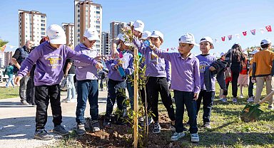 Mersin'de 30 dönümlük 'Defne Koruluğu' oluşturuluyor