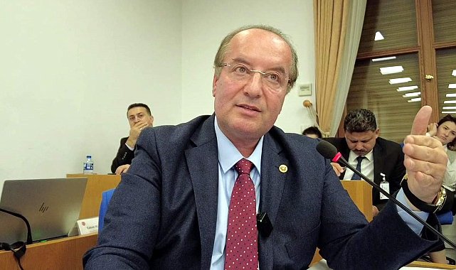 Milletvekili Akay : " KARDEMİR'de kim ne iş yapıyor, belli değil"