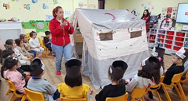 Minikler çadır kurmayı öğrendi Kızılay'ı tanıdılar