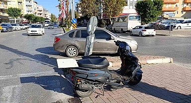 Motosiklet otomobille çarpıştı: 1 yaralı