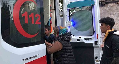 Motosikletin çarptığı küçük çocuk yaralandı