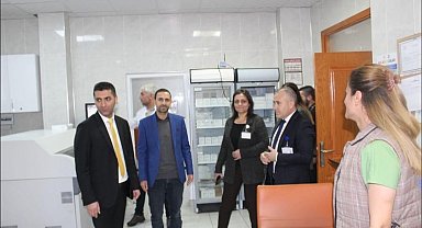 Müdür Güzeltaş, Güroymak Devlet Hastanesi'nde incelemelerde bulundu