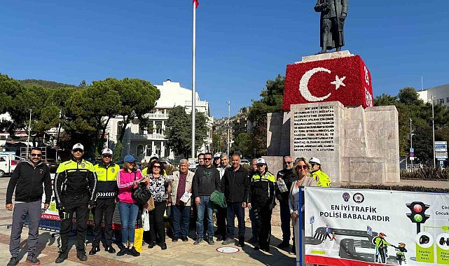 Muğla'da "En İyi Trafik Polisi Babalardır" projesiyle motosiklet güvenliği eğitimi başladı