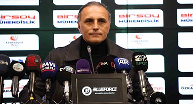 Mustafa Gürsel: "Galibiyet bizi sevindirirdi ama bir puanla ayrıldık"