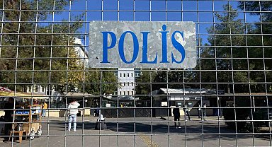 Narin Güran davası öncesi adliye çevresine bariyerler yerleştirildi