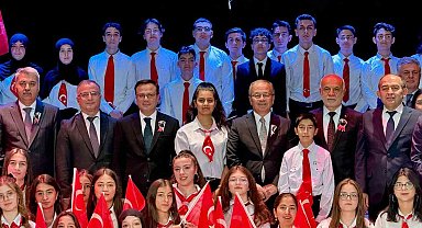 Niğde'de 24 Kasım Öğretmenler Günü etkinliklerle kutlandı