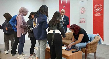 Niğde'de 'Rol Model' buluşmalarının konuğu Sevda Akyüz oldu