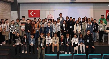 Nilüferli çocuklar demokrasi şöleni yaşadı