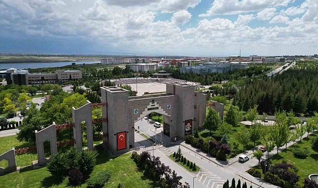 NÖHÜ THE Disiplinler Arası Bilim Sıralaması'nda dünyada ilk 500'de