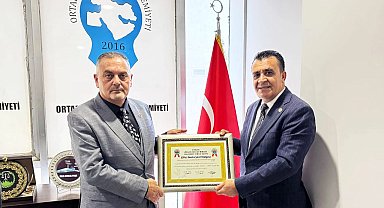 OGC Başkanı Aydın'a MZOB'tan 'Çiftçi Dostu Şeref Belgesi'