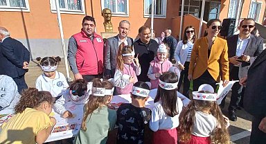 Öğrencilerden muhteşem kutlama
