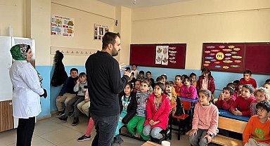 Öğrencilere sağlık eğitimi verildi