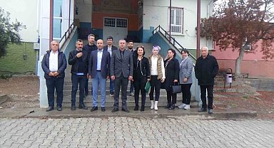 Öğretmen Yaşar Kemal, öğretmenlik yaptığı okulda anıldı