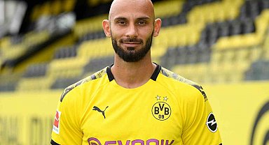 Ömer Toprak futbola veda etti