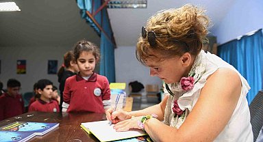 Osmangazi Belediyesi'nden çocuklara kitap okumayı sevdiren etkinlik