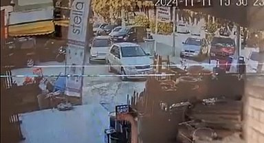 Otomobilin kafeye daldığı anların güvenlik kamera görüntüleri ortaya çıktı
