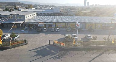 Özhan Marketler Zinciri'nin Nilüferköy şubesi açıldı