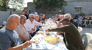 Polis okulundan mezun olan emekli polisler 40 yıl sonra Adana'da buluştu