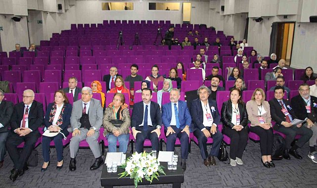 Prof. Dr. Gökhan Oral: "Tüm çatışma ve savaşlarda en önemli ganimetlerden bir tanesi çocuk olmuştur"