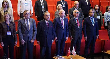 Prof. Dr. Kozanoğlu: "Trump'ın ekonomi politikaları gerçekçi değil"