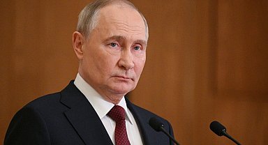 Putin: "Ukrayna'nın nükleer silah edinmesi halinde Rusya, Ukrayna'ya karşı elindeki tüm silahları kullanacak"