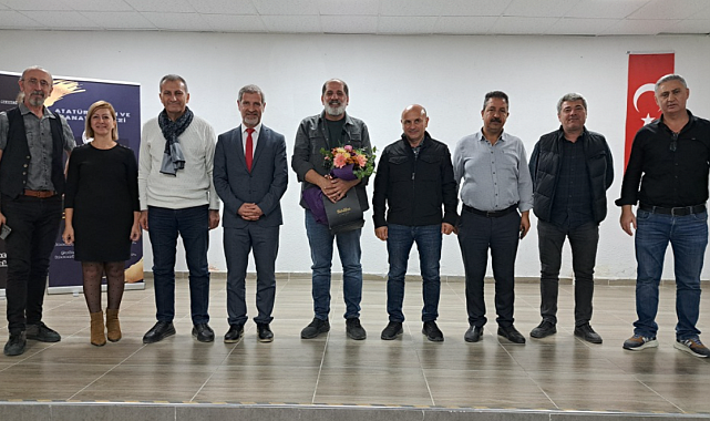 Ressam Kadir Ablak Yalova'da Bilsem'in konuğu oldu
