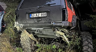 Rize'de trafik kazası: 2'si ağır 4 yaralı