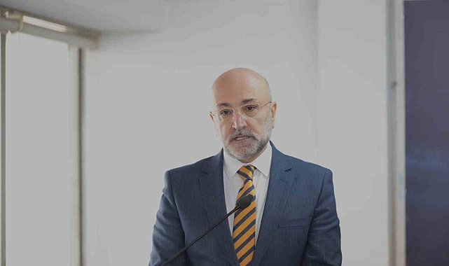 Şahin: "Başkan Köksal, milliyetçi seçmeni kandırmak vazifesi verilen birkaç CHP'li belediye başkanından biri"