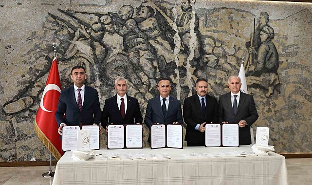 Şahinbey Belediyesi, 162 öğrenciyi daha Umre'ye gönderecek