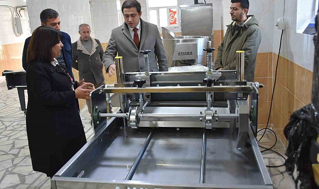 Sason'da kadınlara çilek ürünleri üretim tesisi kuruldu