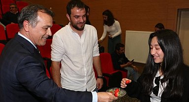Seben çilek üretim merkezi olacak