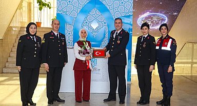 Şehidin öğretmen kızı unutulmadı