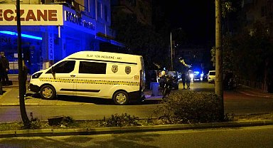 Seyir halindeki motosiklete kurşun yağdırdı: 2 yaralı