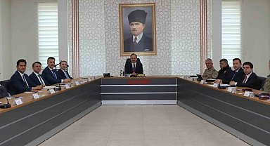 Siirt'te güvenlik ve asayiş değerlendirme toplantısı yapıldı
