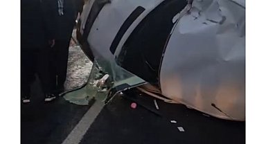 Siverek'te beton mikseri ile dolmuş çarpıştı: 2 yaralı