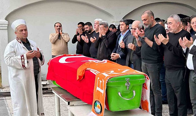 Sokak ortasında kurşunlanarak öldürülen teknik adam son yolculuğuna uğurlandı