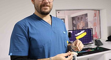 Stres en çok dişlere vuruyor, strese gelemeyenler diş tedavilerinde titanyum blok tercih ediyor