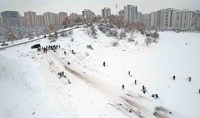 Talas'ın Erciyes'inde 'kayak keyfi'