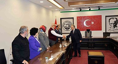 Talaslı öğretmenlerden Başkan Yalçın'a öğretmenler günü ziyareti