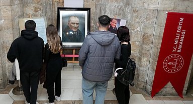 Tarihi portre yoğun ilgi görüyor