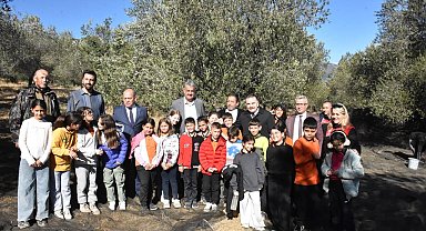 Tarladan sofraya zeytinyağının hikayesi çocuklara anlatıldı
