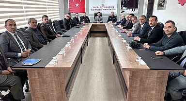 Taşova'da afet ve acil durum toplantısı düzenlendi
