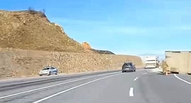 Tatvan'da trafik kazası: 2 yaralı