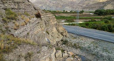 Tortum Gölü yaban hayata ev sahipliği yapıyor